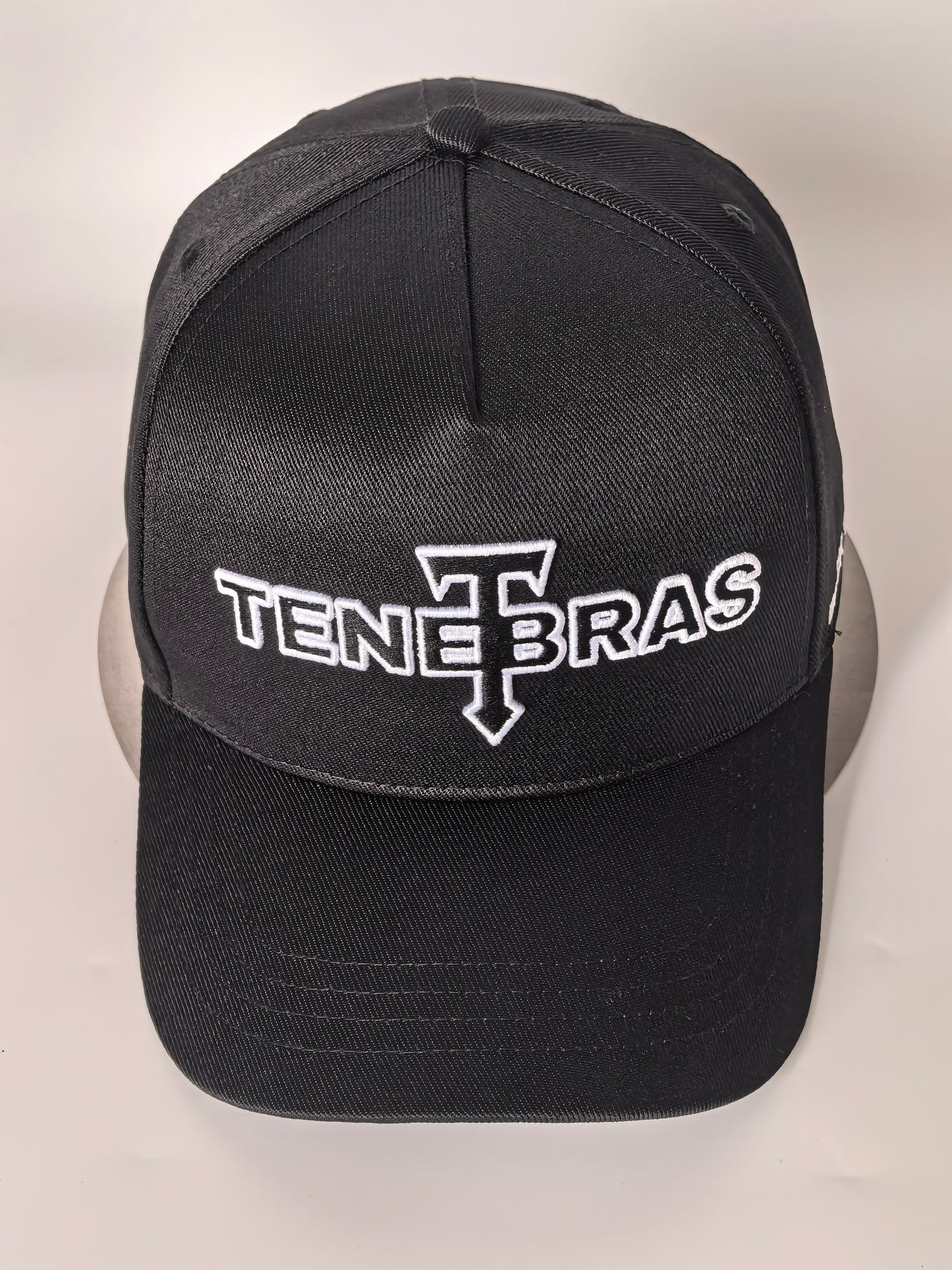Tenebras Cap Black & White